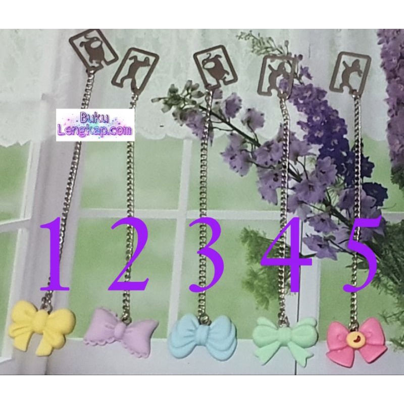 

Pembatas Buku rantai / bookmark pita Bahan Metal & clay Untuk Sekolah / Kantor 03
