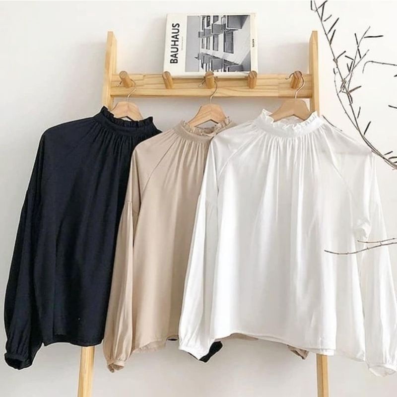 Syahmina - Blouse Korea Wanita Bahan Katun Rayon Model Ruffel Putih