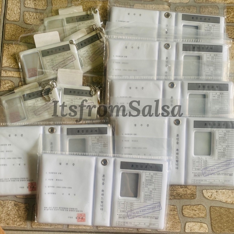 [READY STOCK] Collect Book & Keyring ID Marriage Certificate Ducky World Collection Book Kolbuk