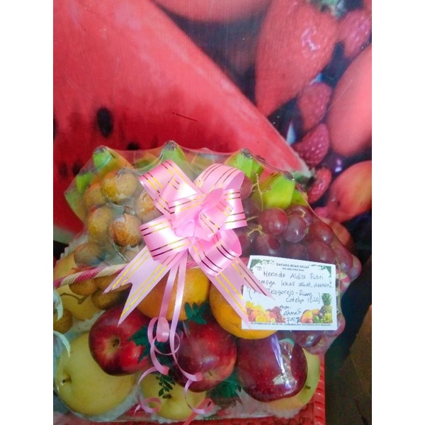 

HAMPERS BUAH BESAR 160