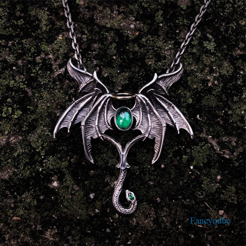 Fancyqube Vintage Halloween Kalung Alloy Kelelawar Hewan Liontin Merah Berlian Imitasi Kalung Untuk Wanita Pria Liburan Pesta Perhiasan Hadiah