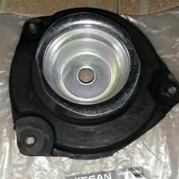 &<&<&<&] support shock depan livina evalia