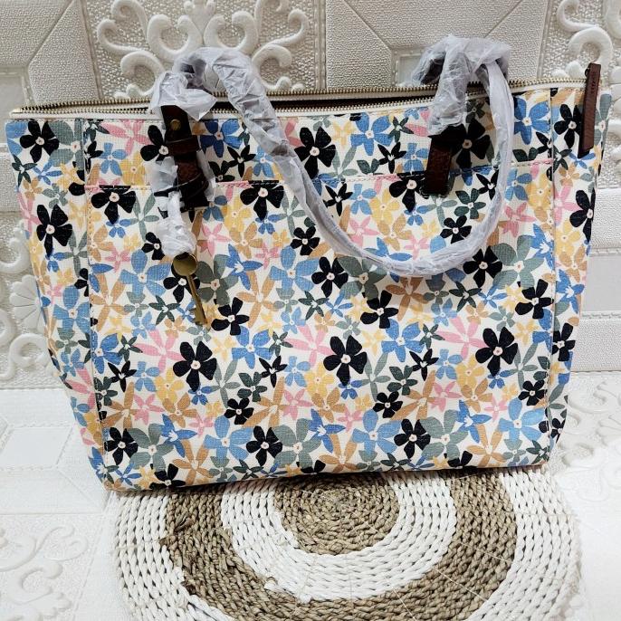 TasFossil original rachel tote flower