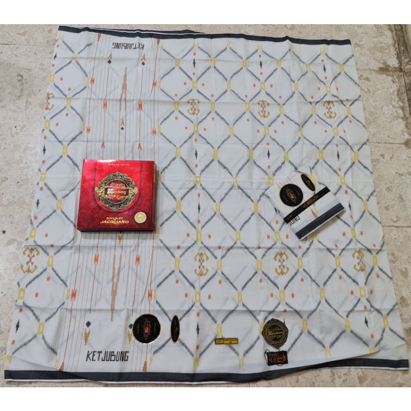 KETJUBUNG MESRES  RED/GOLD SKC