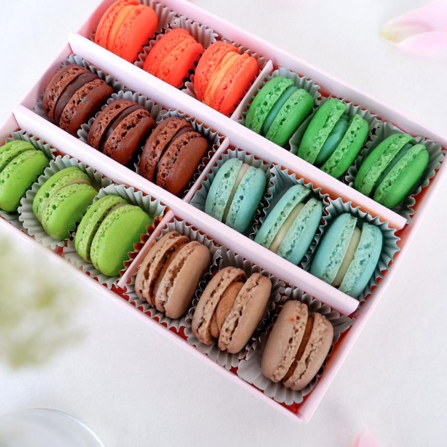 

TERBARU SPECIAL BABY MACARON 18 PCS