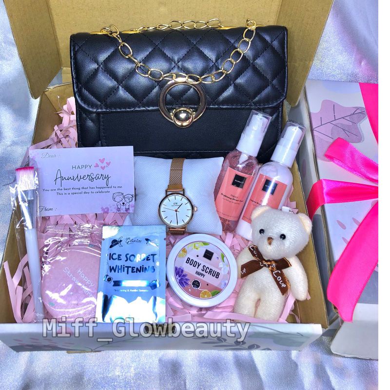 miffglow - REAL PICT 60ML TAS - HAMPERS GIFT BOX SCARLETT WHITENING MINI / Hampers scarlett mini / kado ulang tahun / kado ultah kado pacar kado cewek kado wisuda kado unik scarlett body lotion mini scarlett body shower jolly freshy happy