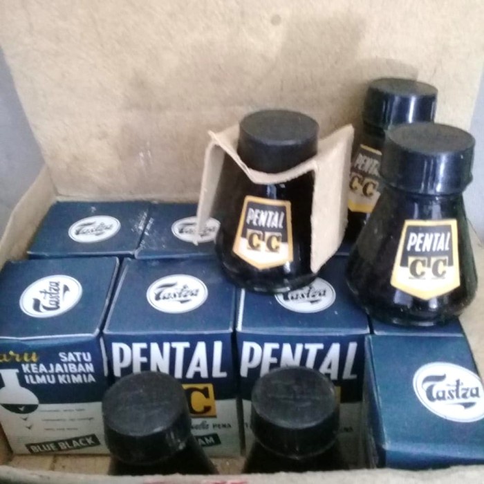

Tinta Tinta Pena Jadul "Pental