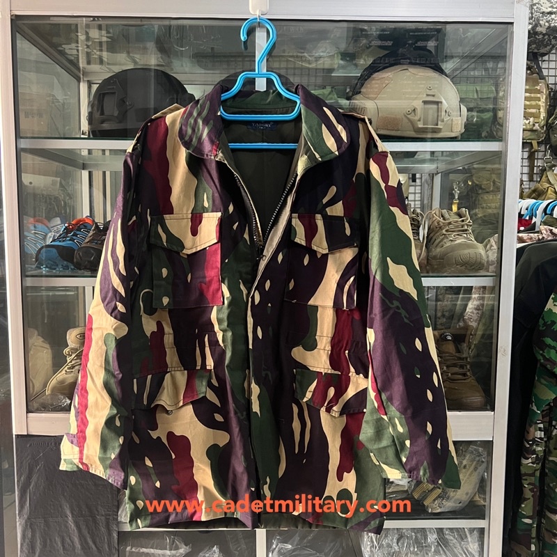 Jaket BB Bolak-Balik Loreng Darah Mengalir Kopassus - Target