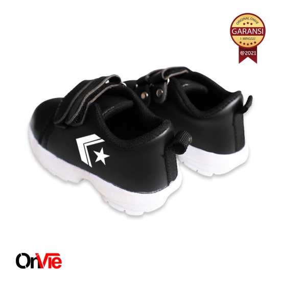 Sepatu Sneaker Anak Laki Laki Bintang