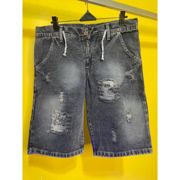 yg lagi hits celana jeans pendek sobek size 28_38