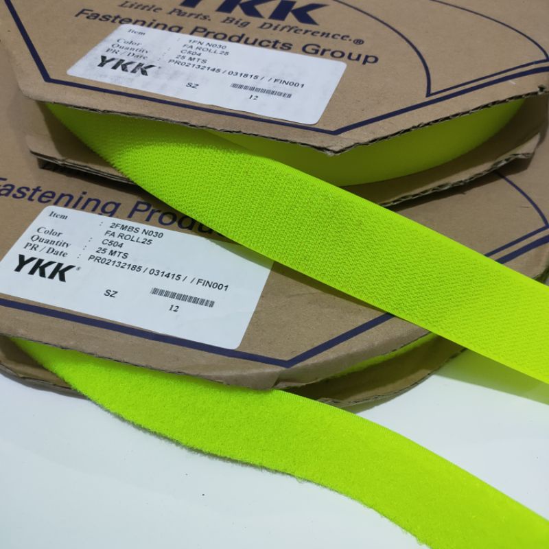 Velcro/perekat 3cm.original brand YKK.