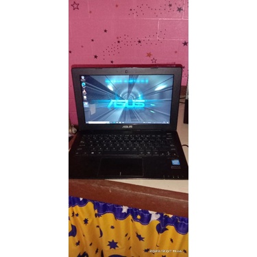 netbook Asus bekas