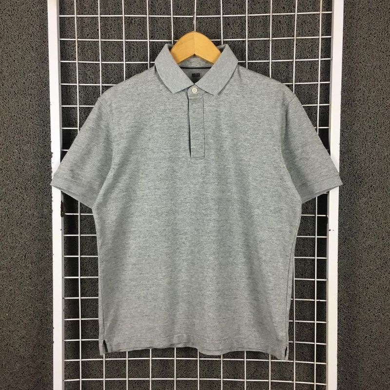 Kaos Kerah Polo Shirt Branded Original Uniqlo Basic . SDA PS58 Second Bekas Preloved