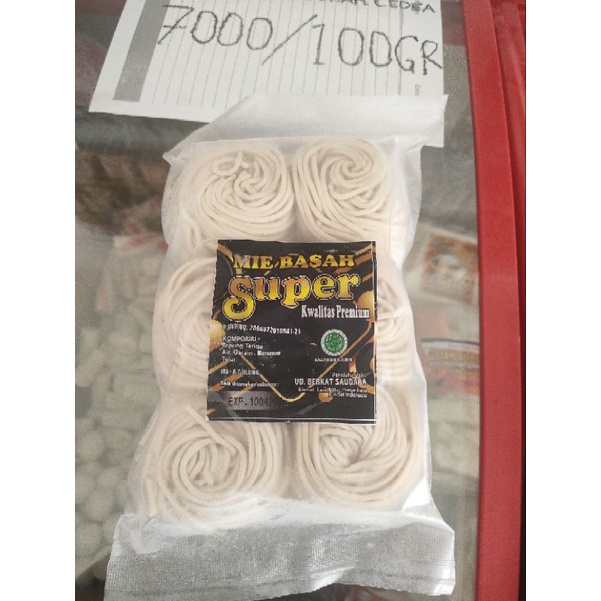 

mie basah premium isi 6