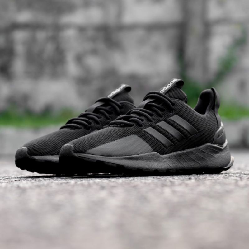 Adidas Questar Trail &quot;All Black&quot;