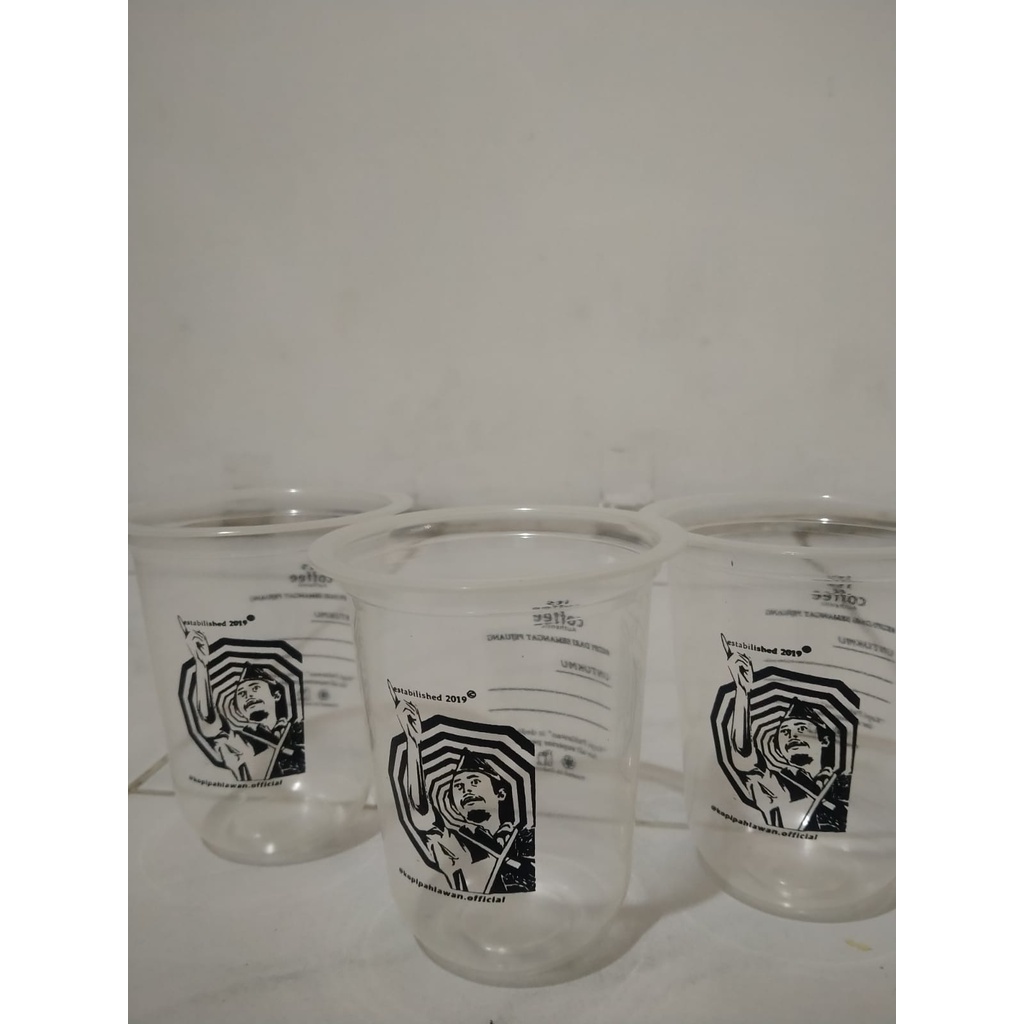 GELAS PLASTIK MINUMAN BOBA