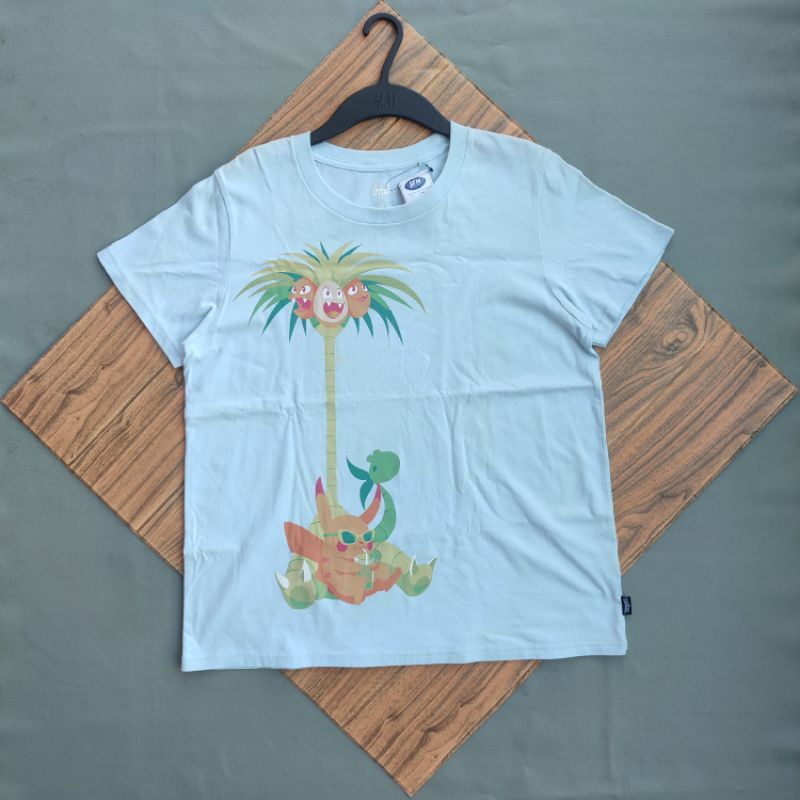 Kaos pria Uniqlo x Pokemon