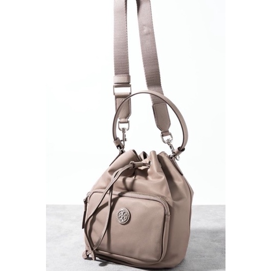 TORY BURCH Virginia bucket bag nylon Gray Heron
