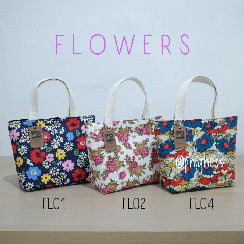 Totebag Mini Kanvas Motif / Souvenir