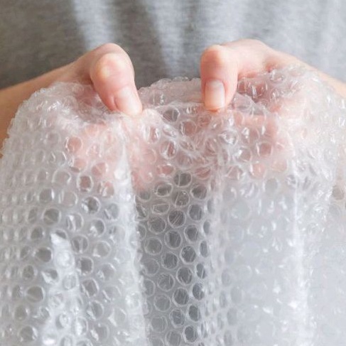 

EXTRA BUBBLE WRAP PACKING