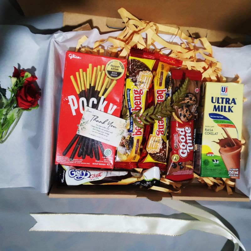 

Hampers makanan/hampers box/gift box
