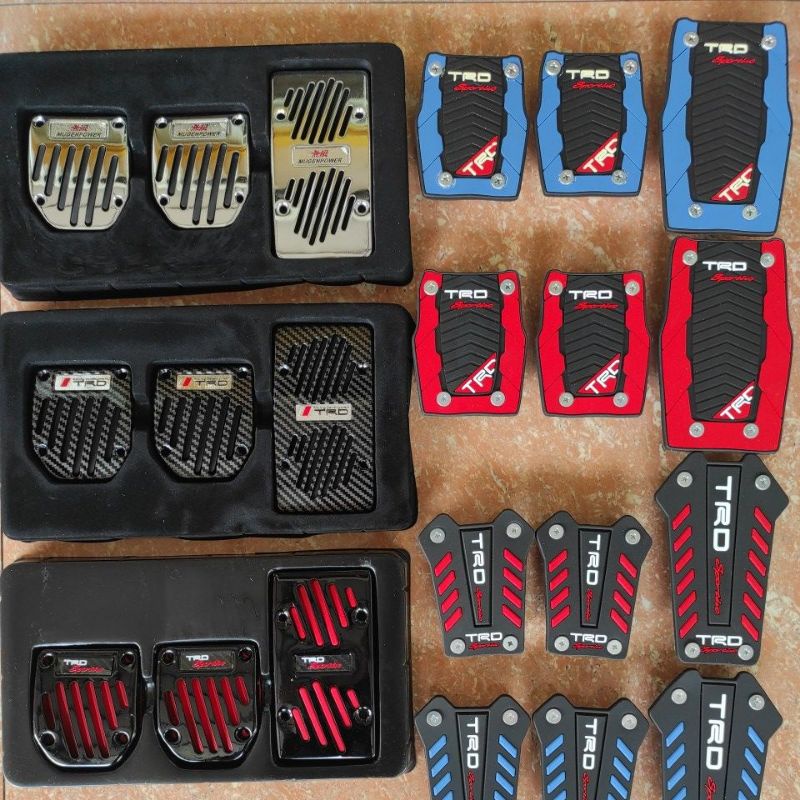 pedal gas pedal pads MOBIL manual TIPE MODEL racing universal trd mugen motif carbon karbon HITAM MERAH biru crome chrome besi