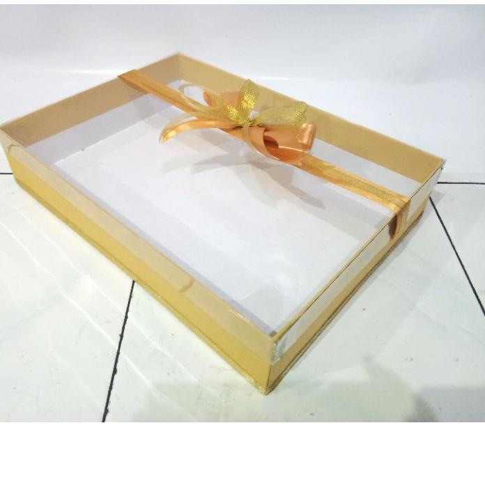 

Hot Sales box/kotak hantaran untuk kue/jajanan ukuran 30*20*7 dg hiasan pita satin ㄲ