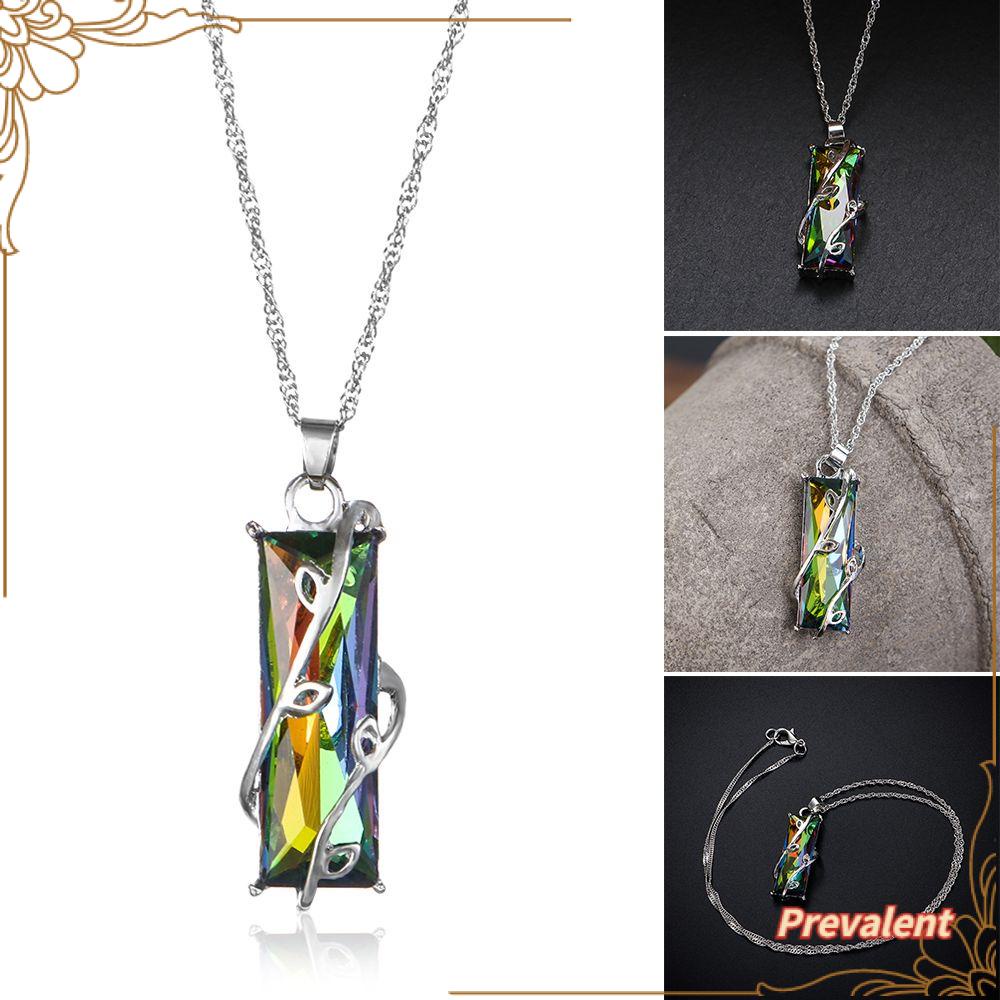 Preva Kalung Berlian Imitasi Rantai Pelangi Liontin Persegi