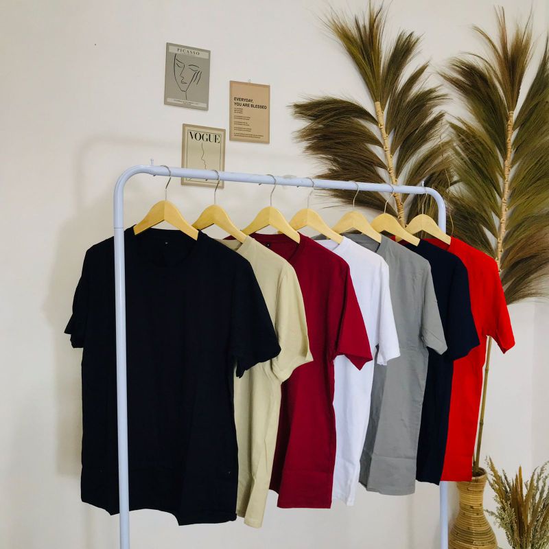 KAOS TERBARU POLOS LENGAN PENDEK KAOS PRIA / WANITA BAHAN COTTON COMBED 30S