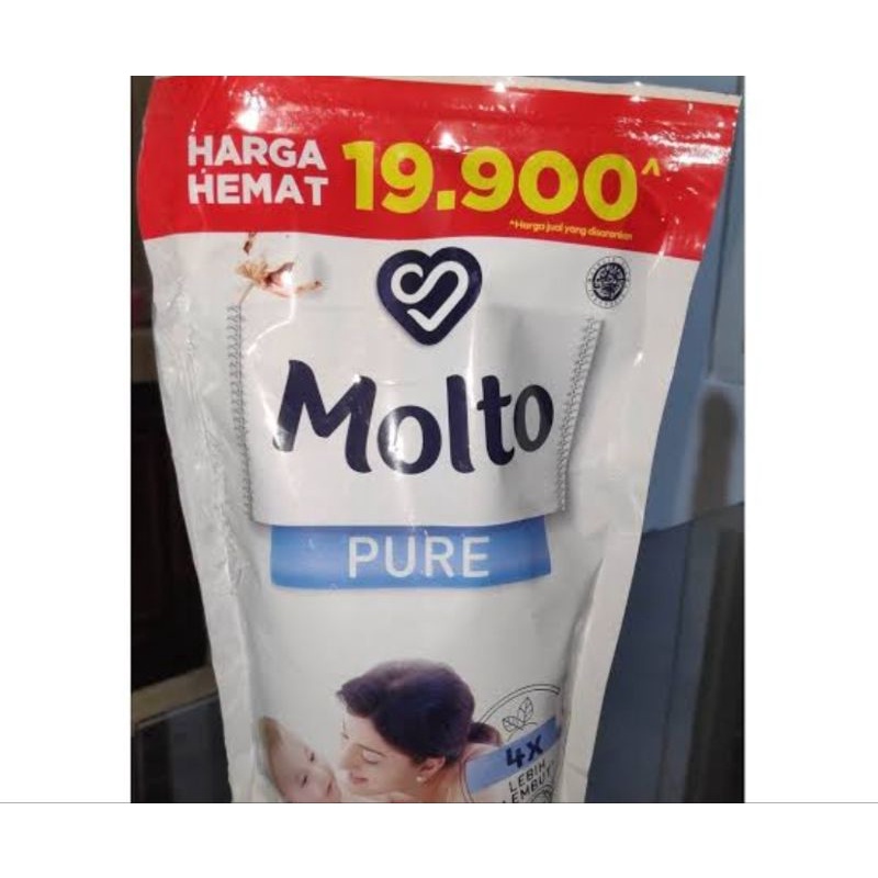 molto pure pewangi & pelembut pakaian bayi