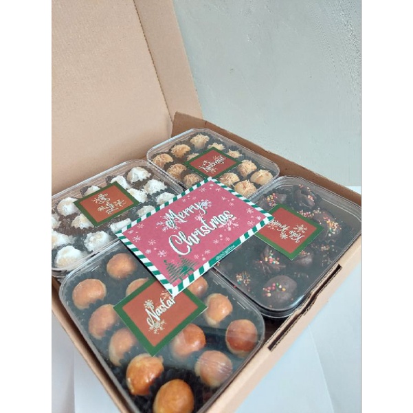 

Hampers Natal Kue Kering/Christmas hampers 4 box