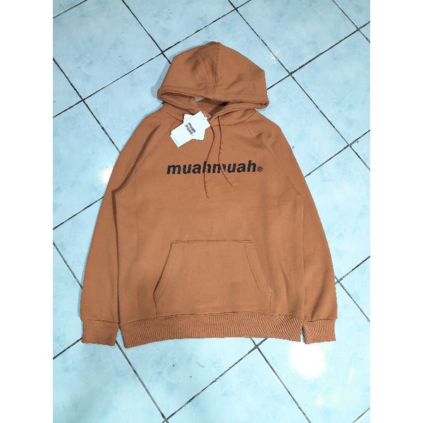 HOODIE MUAH MUAH BNWT(DARI BALL)SECOND ORIGINAL
