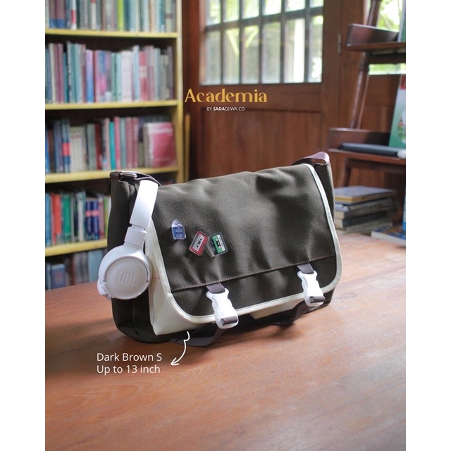 Sadadjiwa.co Academia Bag (Anti Air)