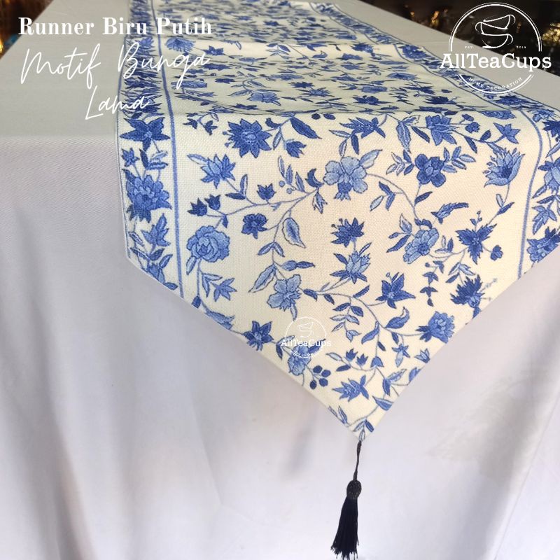 Table runner/taplak meja panjang Motif Bunga Lama Linen Biru Putih Import Allteacups
