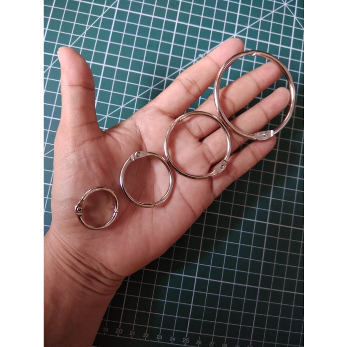 

RING BULAT BUKU 20MM BINDER SCRAPBOOK