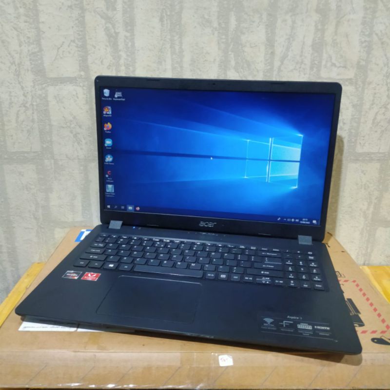 Laptop Acer Aspire A315 Amd Ryzen 3-3200U VGA AMD RADEON VEGA 3 GRAPHIC LAYAR 15,6INCH Ram 4/HDD 1TB