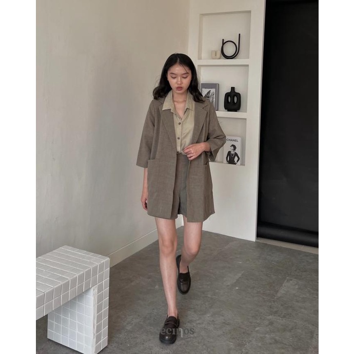 ECINOS: Oversized Blazer Set