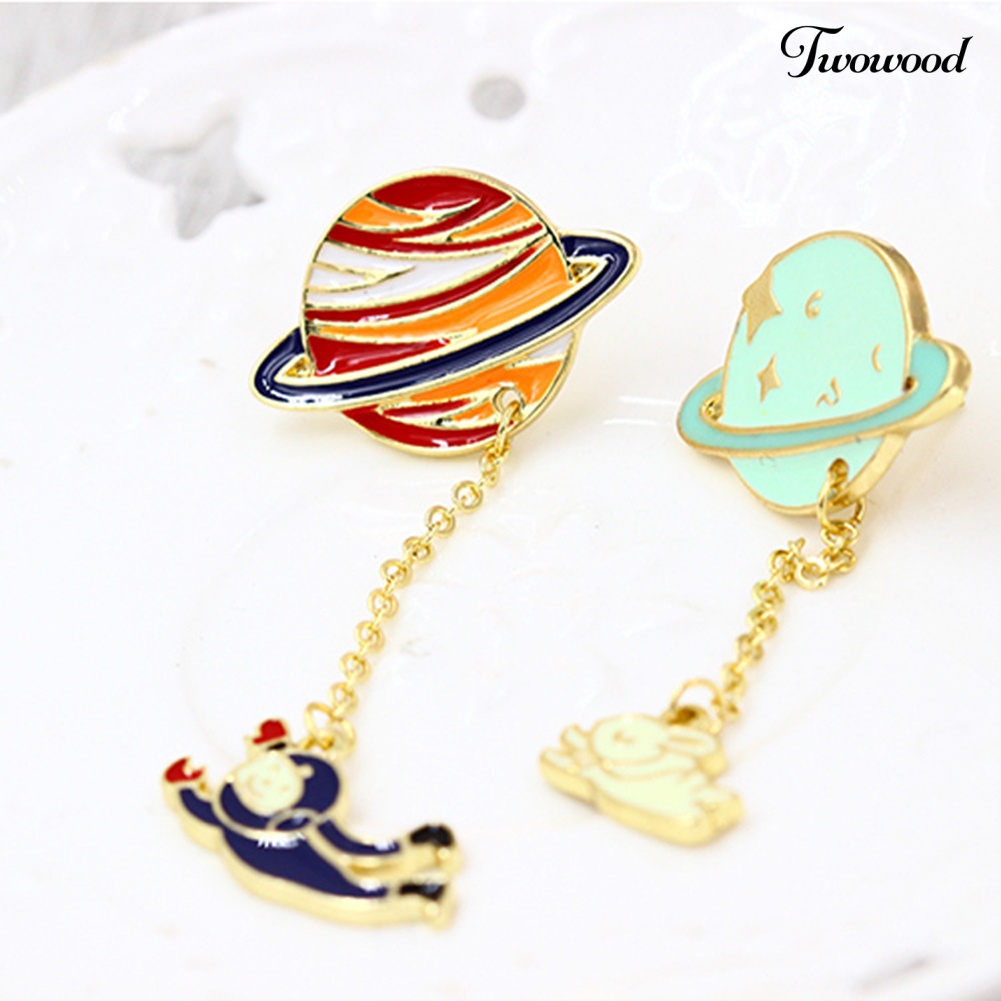 Twowood Unisex Enamel Spaceman Planet Kelinci Pesona Bros Pin Kerah Tas Lencana Klip