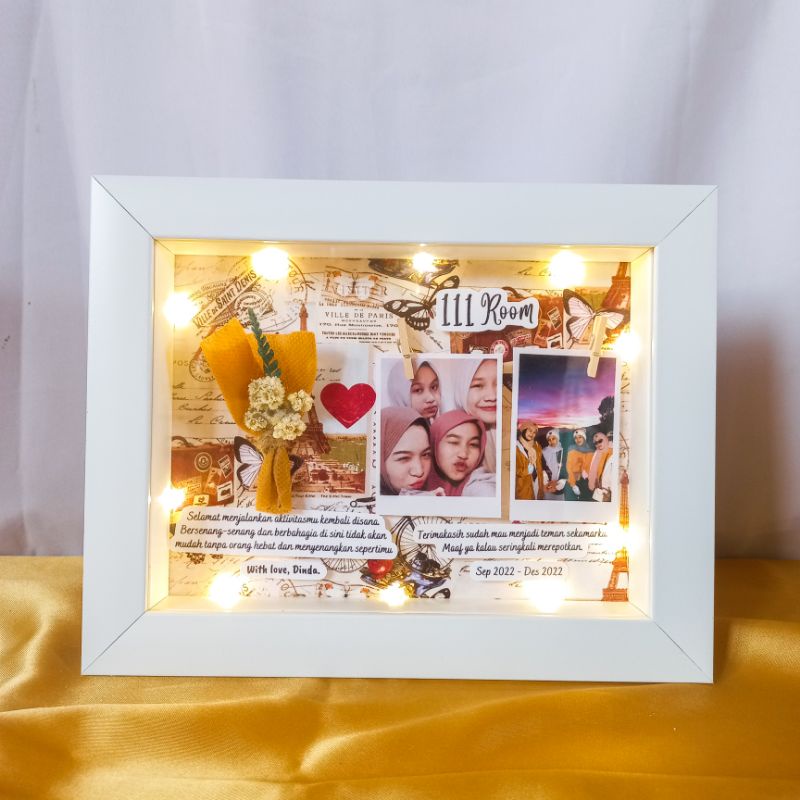 

FRAME 3D VINTAGE KADO HARI GURU, KADO VALENTINE, SIDANG, WISUDAH, ULTAH, NIKAH (Baca deskripsi)