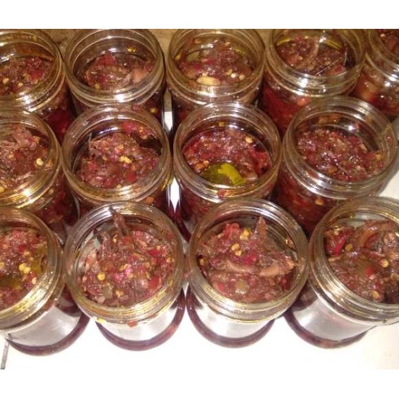 

ウ Sambal baby cumi special ㅺ