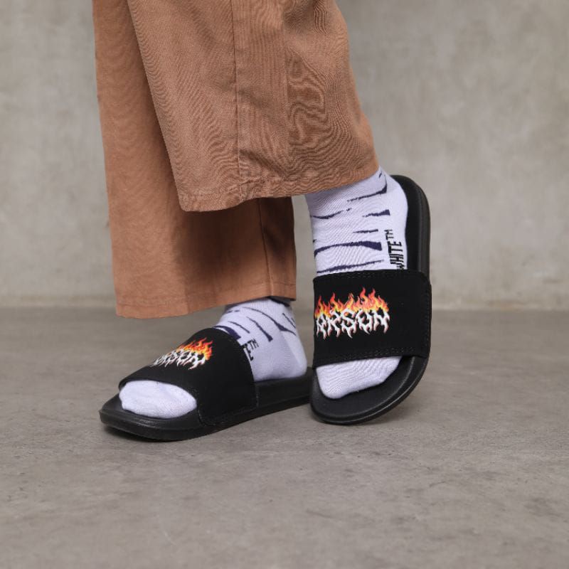 SANDAL SLOP DISTRO II SANDAL DISTRO SLOP II SANDAL SLOP METAL FONT