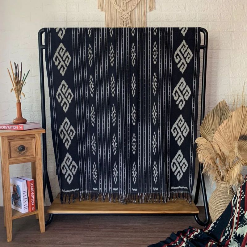 KAIN TENUN BLANKET/IKAT ETNIK TRADISIONAL ASLI TROSO JEPARA,KAIN TENUN ETNICH,KAIN BATIK TRADISIONAL