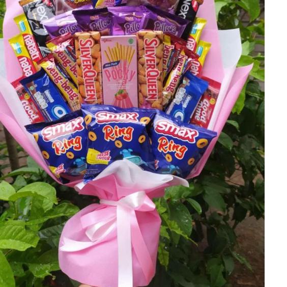 

4.4 MALL (B) Buket PREMIUM PINK BIG SILVERQUEEN 2 BESAR/paket/bingkisan Snack Ulang Tahun/Ultah/ Wisuda/Kado/Hadiah Pacar/sahabat/Sidang skripsi/seminar/santunan anak yatim