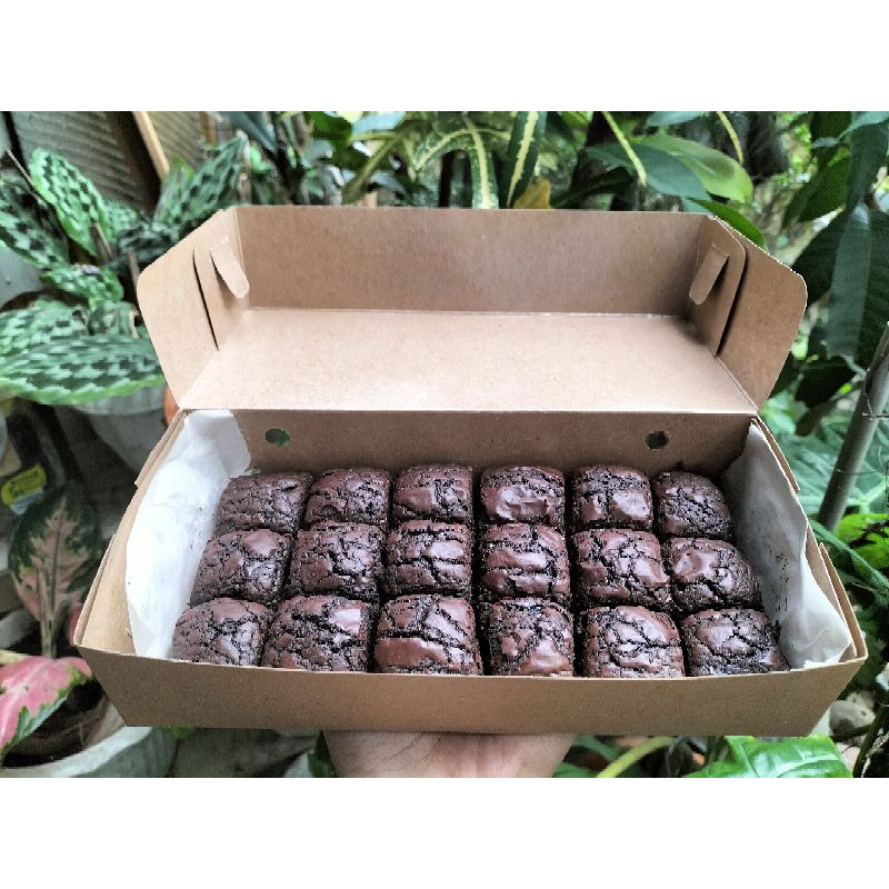 

fudgy brownies original brownies coklat brownies oemahan brownies medan brownies halal