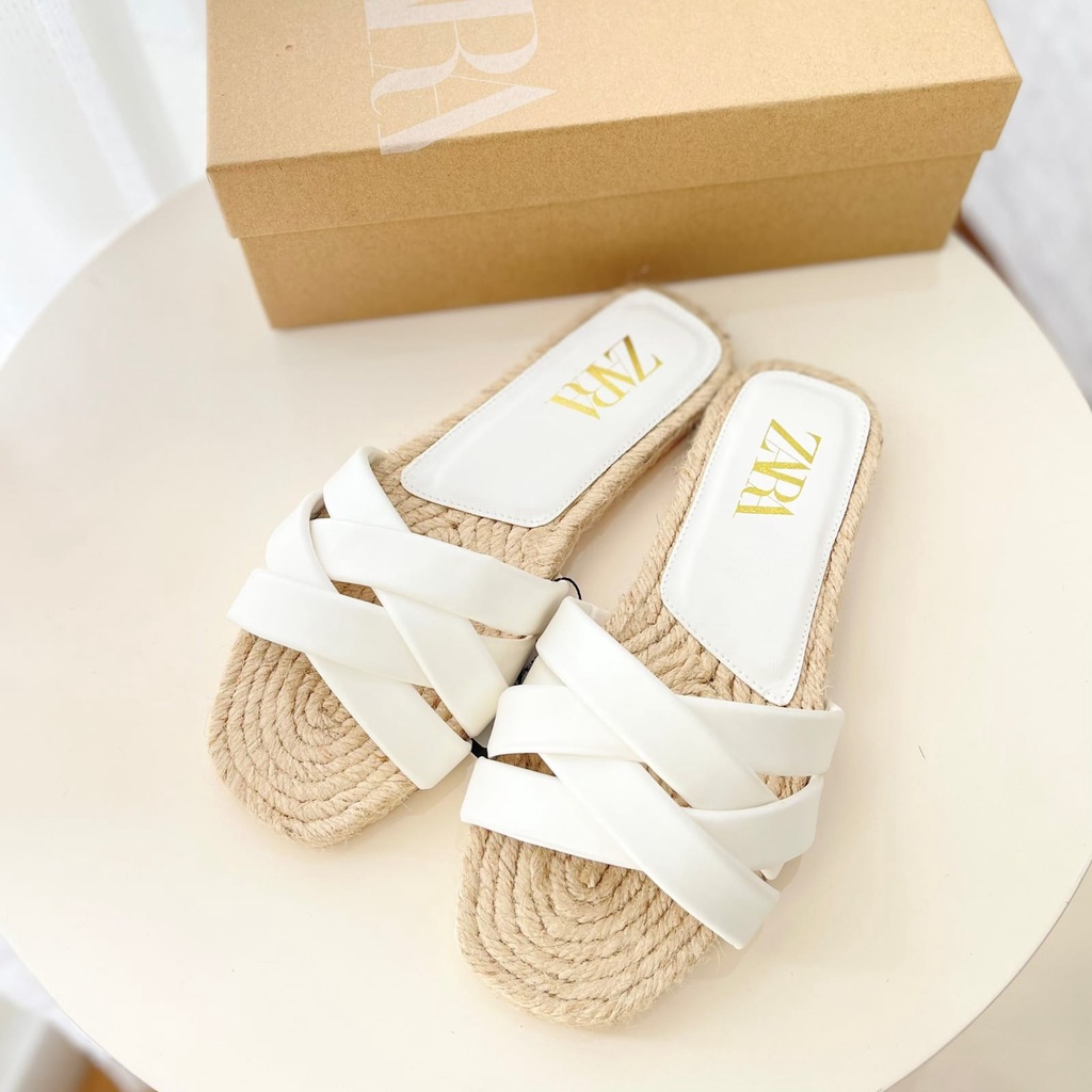 SANDAL WANITA ZS-3809 FLAT WHITE