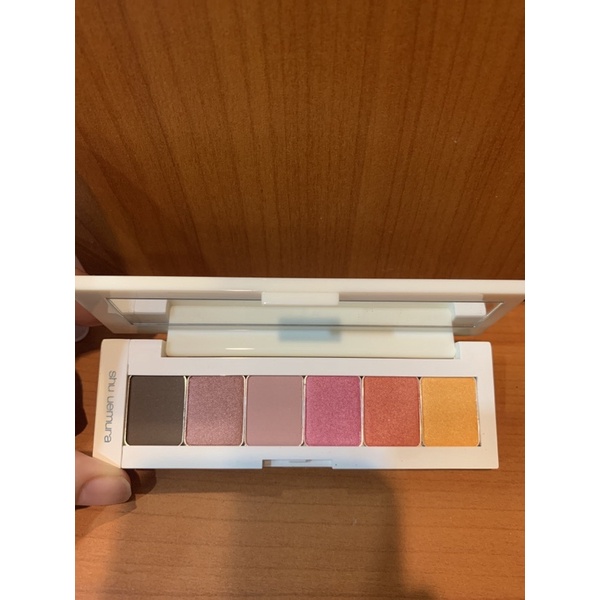 shu uemura eyeshadow palette new no box
