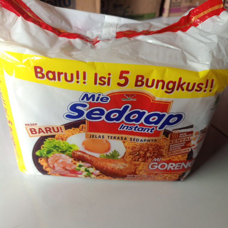 mie sedap goreng 1 pack isi 5 bungkus