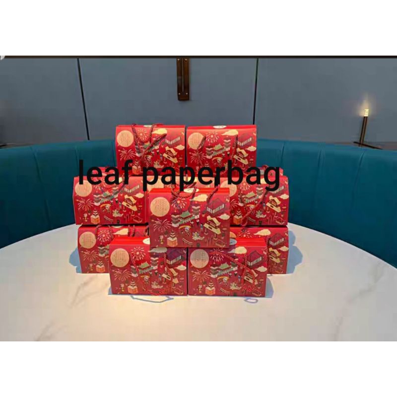 

paper bag imlek 2023 new collection / tas kue imlek/ tas jinjing / paperbag kotak kue dus kue toples cny sincia chinese new year hampers hamper hantaran kado seserahan hadiah hok hoki goodie bag souvenir kado hadiah tahun kelinci goodie bag
