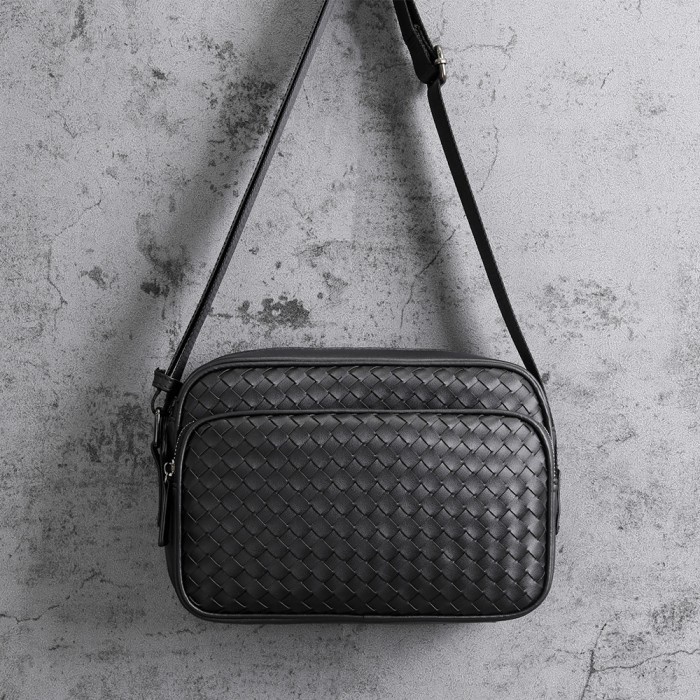 tas selempang pria  TAS SELEMPANG KULIT MOTIF BOTEGA SLINGBAG TAS KERJA/SANTAI PRIA/WANITA(C3Q4) Pol