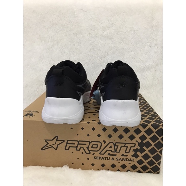 Sepatu sneakers  PROATT LIX 535 2wrn 37-40